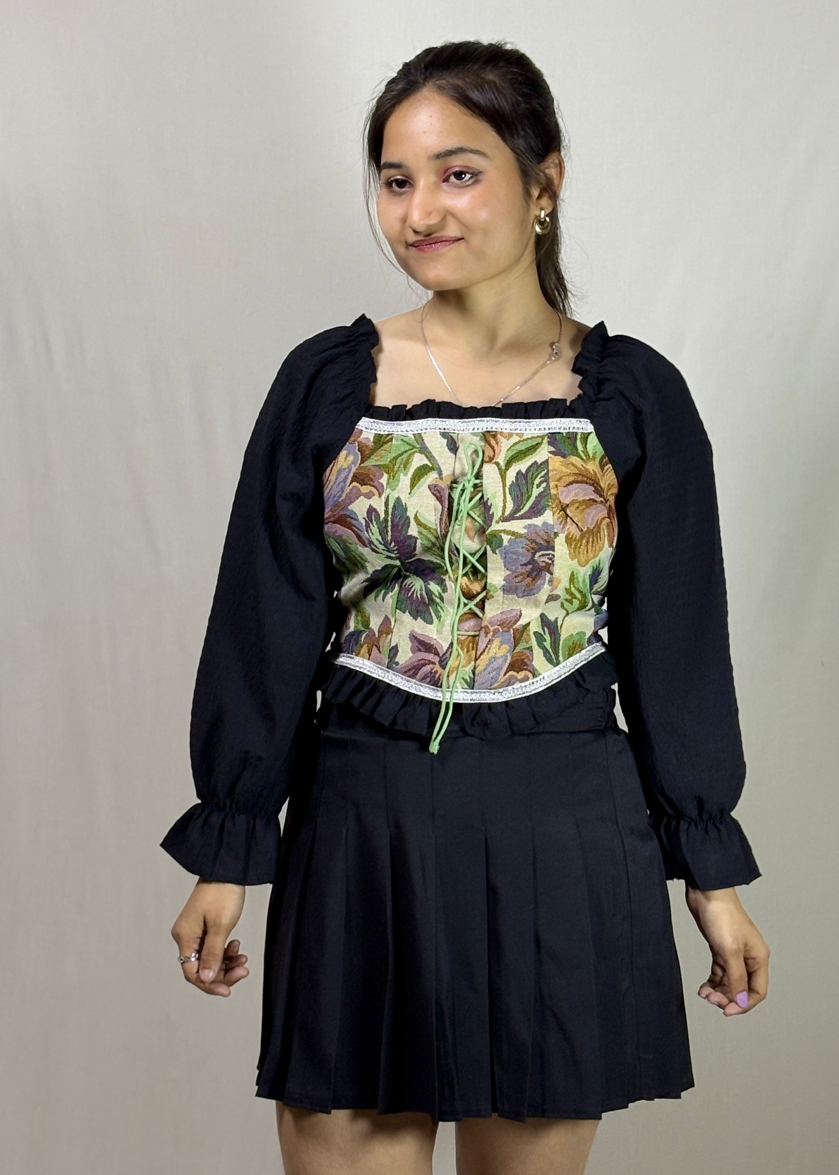 The Retro-Dori Crop