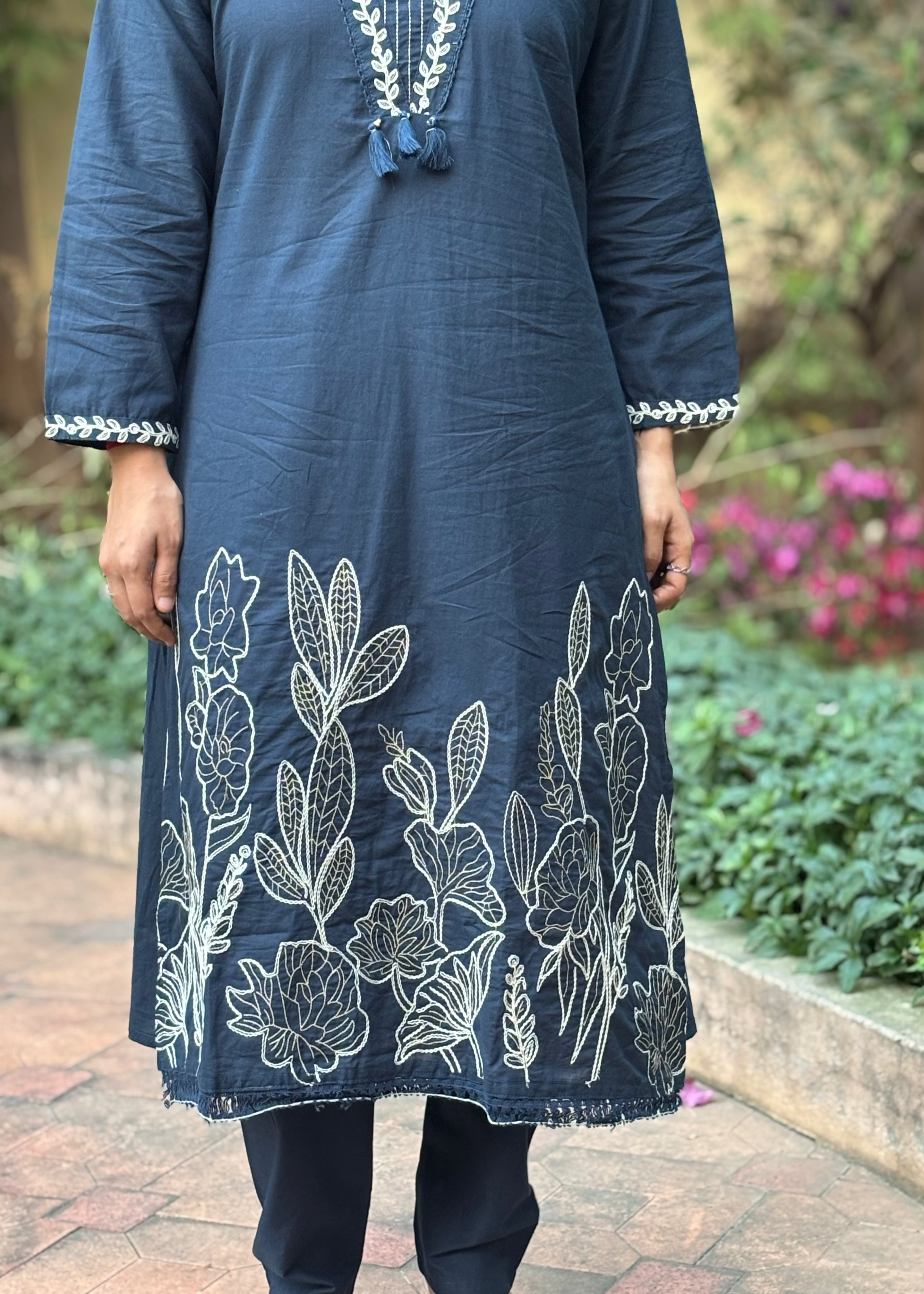 Botanical Blue Tashan