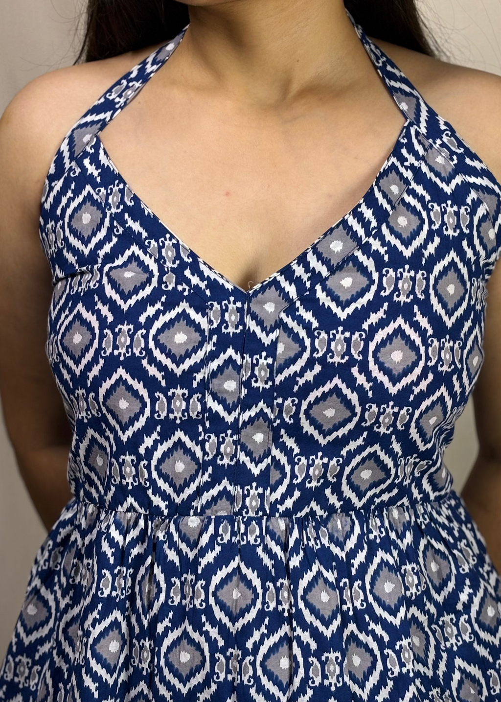 V-Neck-Se-Vogue