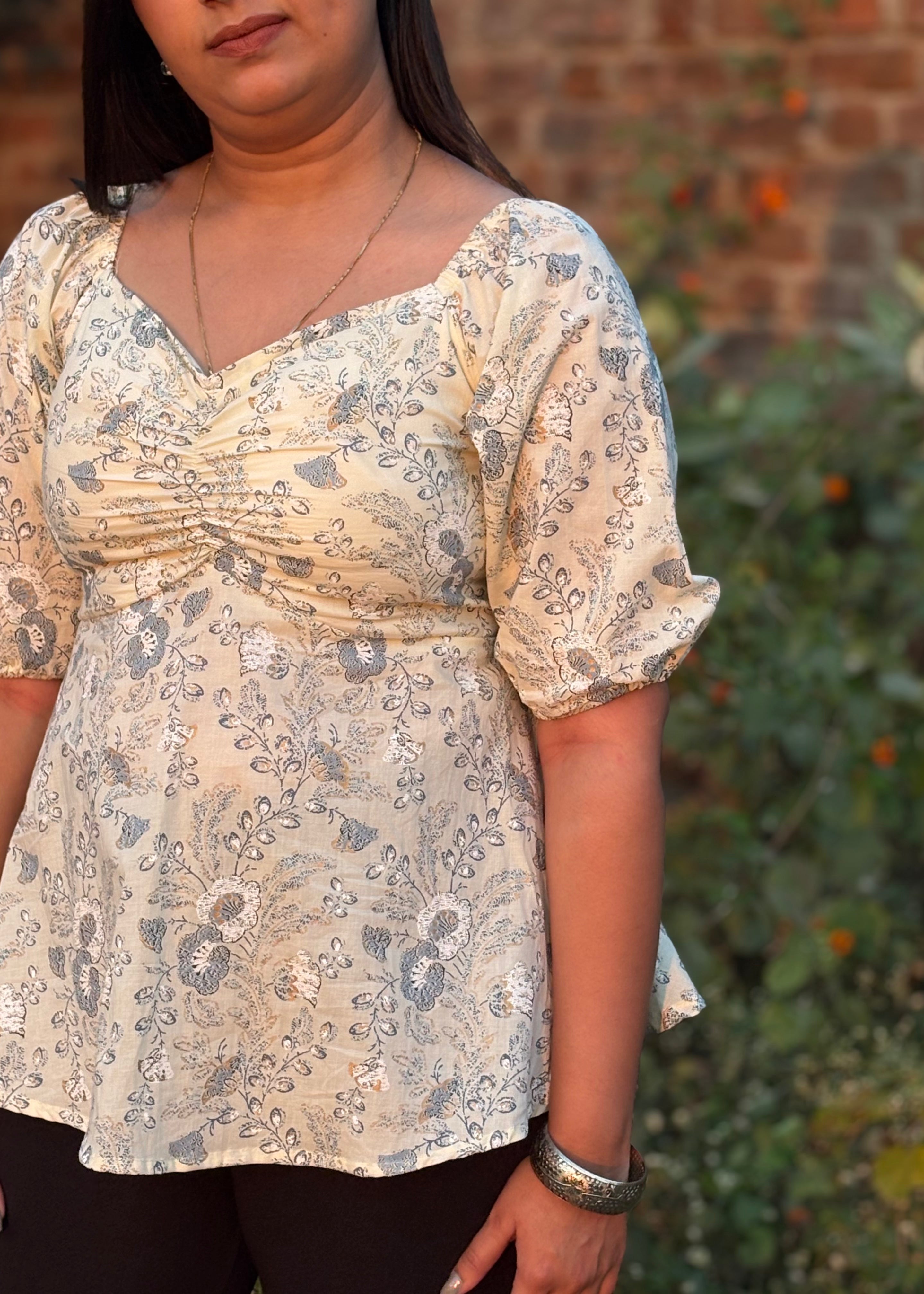 Soni-Side Floral