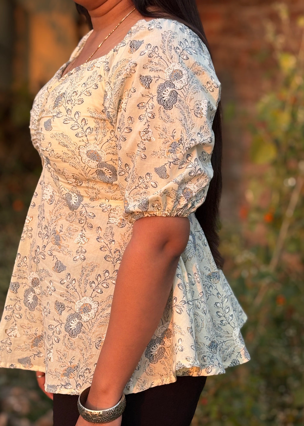 Soni-Side Floral