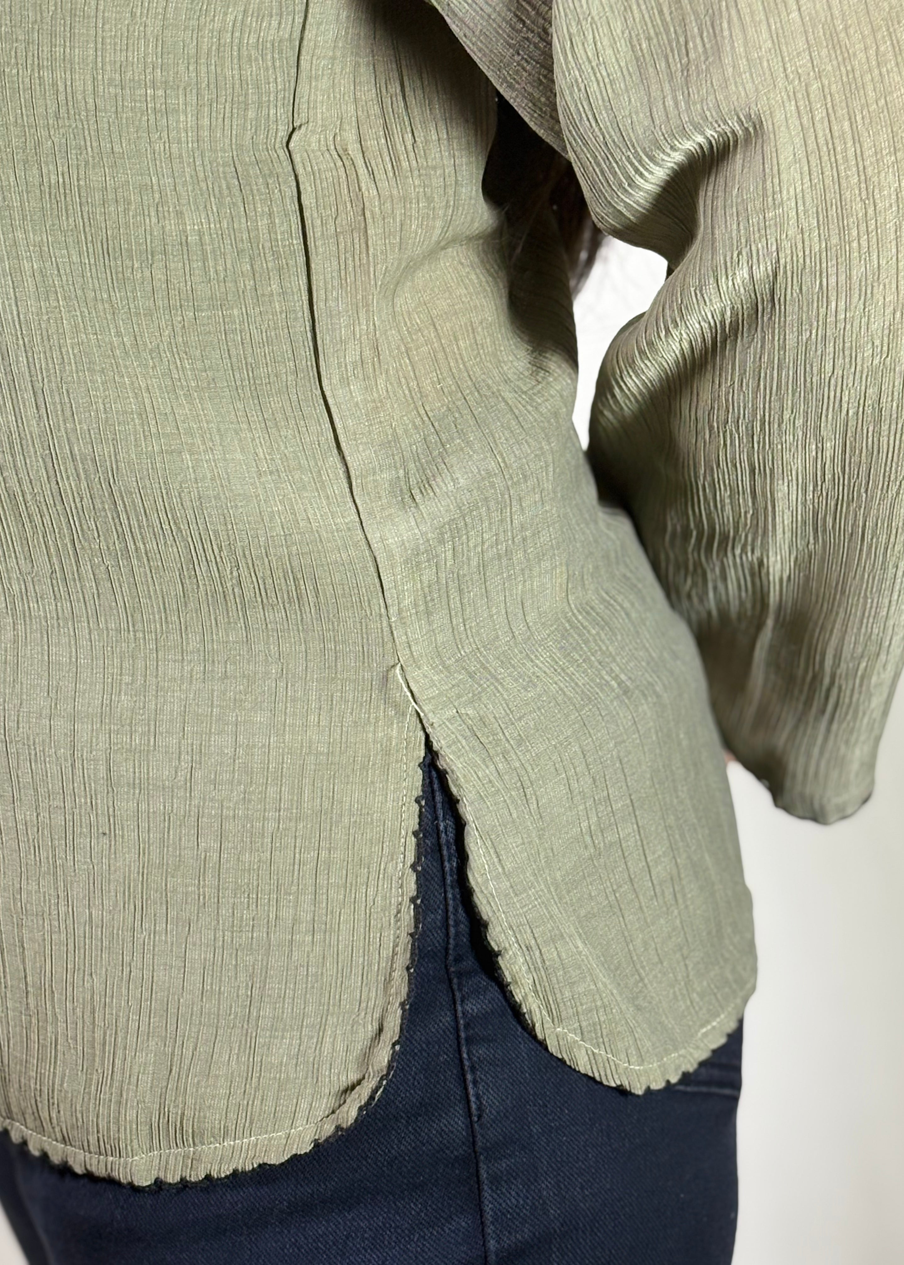 Soni-Sage Tie Top