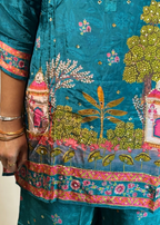 Teal Tasveer