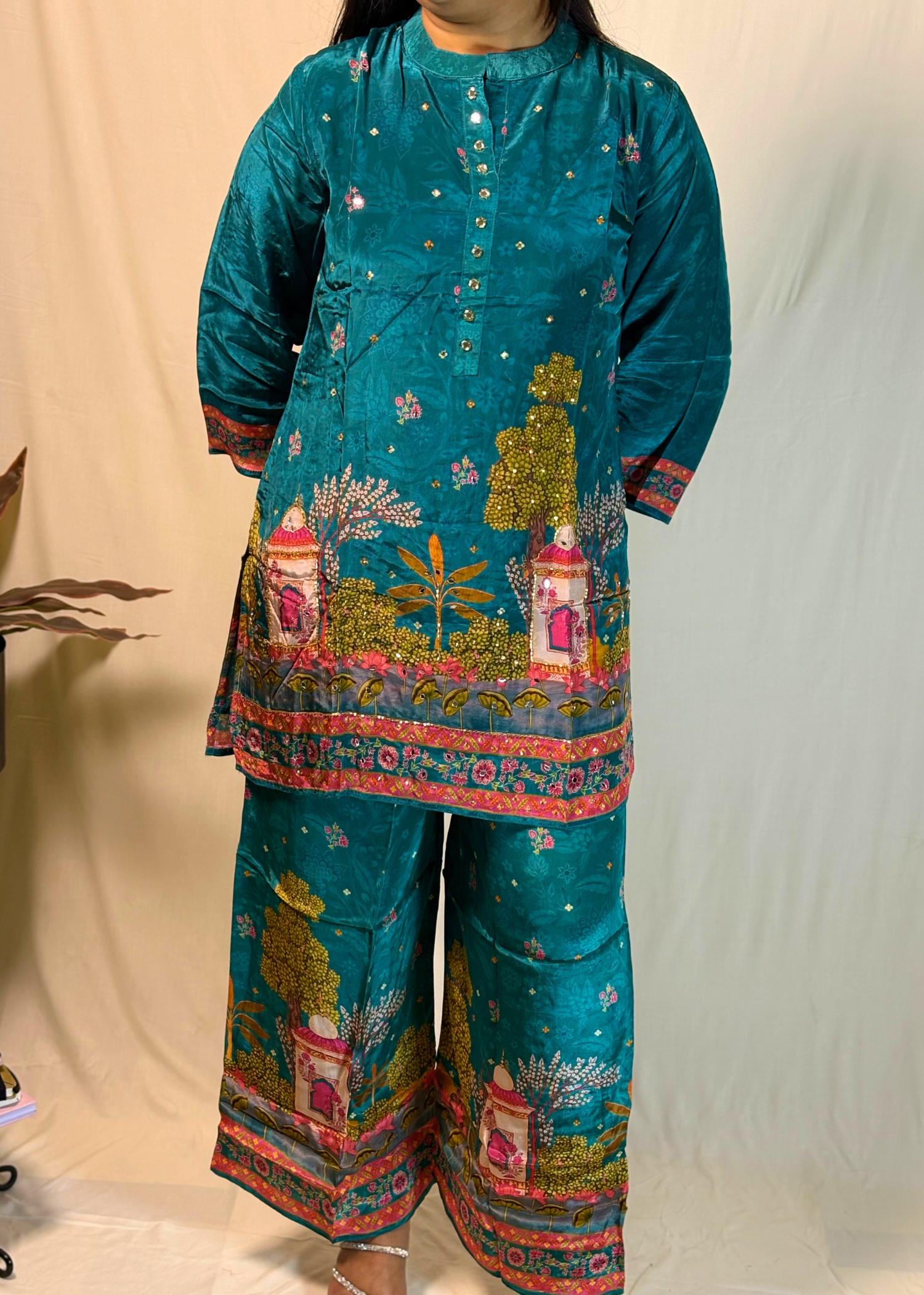 Teal Tasveer
